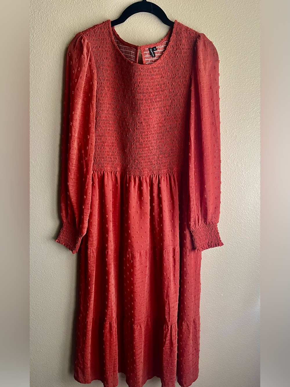 Women’s Textured Long Sleeve Midi Dress - Rust
